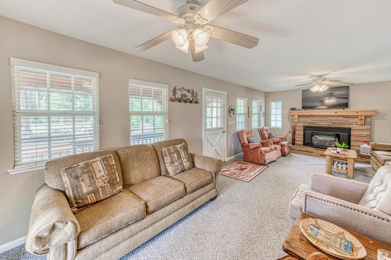 Musick Creek Landing Villa Shaver Lake Bagian luar foto